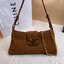 CELINE MEDIUM WILTERN BAG IN CROCODILE EMBOSSED SUEDE CALFSKIN / Celine hobo / Celine Bag พร้อมส่ง กระเป๋าถือ/สะพายโซ่อะไหล่ทองหรูหรา ทรงโฮโบ สวยผู้ดี ใช้งานง่าย โดดเด่นด้วยโลโก้สีทอง