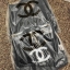 CHANEL PRECISION CHAIN BAG VIP. GIFT กระเป๋าถือหรือสะพาย วัสดุ nylon หูหิ้วหนังแก้ว ด้านหน้าประดับ logo brand ปักเลื่อม เปิดปิดแบบ กระดุมแม่เหล็ก ภายในโล่ง ใส่ iPad และของใช้ได้จุ ระเป๋าสตางค์ใบยาวได้สบายๆ หรือของอื่นๆได้จุทีเดียวค่ะ มีช่องซิปเล็ก ซัปในลา