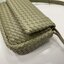 BOTTEGA Small Cobble Shoulder Bag กระเป๋าสะพายทรงแมสเซ็นเจอร์ ดีไซส์สานเป็นเอกลักษณ์ หนังสวยงาม เกรดออริ สลับแท้ 1:1 ใช้งานต่างประเทศได้