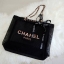 รุ่นใหม่ค้าาา 😍😍 พร้อมส่งความสวยหรู โทนสีชมพูทั้งใบ Chanel Shopping Bag With Chain & Ribbin กระเป๋าสะพายใบใหญ่ทรง Shopping Bag Limited Edition พรีเมี่ยมกิ้ฟของแท้นำเข้าจาก Chanel Perfume Counter ของแท้100% ใบใหญ่วัสดุ Nylon โปร่ง♡ ป