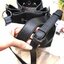 GUESS. DRAWSTRING BUCKET BAG WITH STRAP กระเป๋าถือหรือสะพายแบรนด์ดังรุ่นยอดนิยม วัสดุหนังแกะสังเคราะห์แบบนิ่มสวยอยู่ทรง ด้านหน้าประดับโลโก้ เปิดปิดแบบ Drawstring มาพร้อมสายสะพาย 2แบบ ทั้งสายสั้นสะพายไหล่และสายยาว crossbody ปรับระดับได้ ภายในกว้างมีช่องซิป