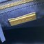 พร้อมส่งความสวย!!! medium TORY BURCH FACTORY MONOGRAM JACQUARD BOSTON BAG กระเป๋าถือหรือสะพายรุ่นใหม่ล่าสุดจาก TORY BURCH FACTORY วัสดุ Woven Jacquard & Leather ในลาย Jacquard คงเอกลักษณ์แบรนด์สวยอยู่ทรงดีไซน์โดดเด่นทรง Boston เปิดปิดด้วยซิปคู่สะดวกใช้ขนา