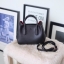 KEEP รุ่น COZY สวย ตอบโจทย์ ด้วยรูปทรงที่ เรียบหรู ทรงกระเป๋า ปรับได้ 2 แบบ เก็บทรง หรือ ขยายทรงได้ ตอบโจทย์ทุกการใช้งาน หนังกระเป๋า Saffiano อย่างดี ภายใน บุด้วย ผ้า Craft เอกลักษณ์เฉพาะ ทำให้ กระเป๋าเบา และ เพิ่มความสวยงาม ภายใน ทำช่อง แยก เฉพาะ สำหรับเ