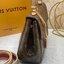 LV Cluny BB Monogram Handbag กระเป๋าสะพายลายโมโนแกรมทรงสวยเหนือกาลเวลา เป็นอีกรุ่นที่ขายดีมาก เกรดออริ 1:1 ใช้งานต่างประเทศได้