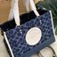 พร้อมส่ง 4ลาย 🌈ไม่มีในช๊อปไทยจร้าา😘 COACH DEMPSEY CARRYALL IN SIGNATURE JACQUARD WITH STRIPE AND COACH PATCH (C2826,C1527,C4113) พร้อมส่งความสวย! คุณภาพจัดเต็มค่ะ กระเป๋าทรงTote วัสดุ Jackquard+หนังแท้ ได้ลงตัวสวยงาม ด้านหน้ามีโลโก้แบรนด์ว