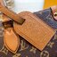 TOP ORI หนังแท้ | LV OnTheGo Organizer Bag 37cm กระเป๋าสะพายทรงโท้ทใบใหญ่ คู่หูที่สมบูรณ์แบบสำหรับชีวิตในเมือง รังสรรค์จาก Monogram แคนวาสอันเป็นเอกลักษณ์ของเมซง