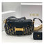 ORI หนังแท้ | DIOR Small Streetchic Bag Black Vintage Smooth Leather กระเป๋าสะพายนิยามใหม่ของดีไซน์อันเป็นเอกลักษณ์ ฝาพับแบบแม่เหล็กสีทองโบราณสลักลาย Christian Dior Paris และห่วง D-ring ทันสมัย