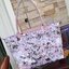 Longchamp LE PLIAGE PRINTEMPS/ÉTÉ 2021 SHOULDER BAG L คอลเลคชั่นใหม่ในตระกูล เลอ ปลิยาจ ที่สร้างความสะดุดตา และมีความพิเศษอยู่ที่การใช้สีพื้นโทนธรรมชาติ ต้อนรับฤดูใบไม้ผลิ