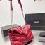 YSL PUFFER SMALL CHAIN BAG IN QUILTED มามุงค่าา ใครเล็งใบนี้มาแล้วน้า งานหนังสวยสมการรอคอย มาแบบครบเซ็ทพร้อมถุงผ้าและกล่อง นอกจากจะซื้อมาใช้เองแล้ว ก็เหมาะซื้อเป็นของขวัญให้คนรู้จักเช่นกันนะคะ