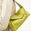 LOEWE PUZZLE HOBO BAG ใหม่ล่าสุด กับแบรนด์ที่มีดีไซน์โดดเด่นเป็นเอกลักษณ์ สวยหรูทุกรุ่นจริงๆ!! กระเป๋าสะพายโฮโบ ทรงสวย สไตล์พัซเซิลคลาสสิค วัสดุหนังวัวฟอกสี นิ่มมือ ฟินมาก!! เปิดใช้งานด้วยซิป ที่ภายในโล่งกว้าง ใส่ของสำคัญได้ครบไม่มีพลาด แบบสบายๆ มาพร้อมสา