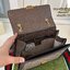 GUCCI Queen Margaret Bee top handle bag กระเป๋าถือลิมิเต็ดด้วยตัวกดล็อครูปผึ้งประดับมุกสวยหรูโดดเด่น มาพร้อมสะพายข้างสปอร์ต ดีไซน์สวยไม่ซ้ำใคร