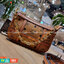 M.C.M MINI DELMY SHOULDER BAG ที่สุดของรุ่นที่ฮอตหนักมาก คอลเลคชั่นที่ยอดขายดีตั้งแต่วันแรกที่ลง shop ด้วยรูปทรงที่กะทัดรัด ตอบโจทย์ได้ทุกลุค ทุกไลฟ์สไตล์ ใช้งานได้ง่ายคล่องตัว กระเป๋าสะพายทรงพอช ที่มาพร้อมสายโซ่คล้องด้านหน้า และสายหนังครอสบอดี้ ปรับเปลี่
