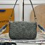 LV Diane Monogram Denim Bag กระเป๋าสะพายมัลติฟังก์ชั่นเดนิมสไตล์วินเทจ ปั้มนูนโลโก้ลายโมโนแกรม ดีไซน์ใหม่ ออกมาได้น่ารักน่าใช้มากๆ สียีนส์ซีดสวยมีเสน่ห์ มีสายมาให้ถึง 2 แบบ สายหนังคล้องไหล่ได้ และสายสปอร์ตครอสบอดี้ได้ ปรับเปลี่ยนใช้ตามลุคแต่ละวันได้เลย