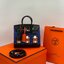 ORI หนังแท้ | Hermes Birkin Bag Faubourg 20cm รุ่นลิมิเต็ด กระเป๋าสะพายที่สุดแห่งหรูหราลัคชู นิยามของความสง่างามเหนือกาลเวลา แบรนด์เนมในฝัน งดงามดั่งเจ้าหญิง แบรนด์ที่บ่งบอกถึงฐานะและรสนิยมของคุณ