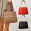 Tory Burch Kira chevron tote bag กระเป๋าทรง Tote สุดหรู ใบใหญ่ จุของได้เพียบ! วัสดุหนังแท้(Geniune Leather) หนังนิ่ม นุ่มมือมากกก มาพร้อมสายสะพายไหล่ต่อโซ่สลับหนัง อะไหล่ทองทั้งใบ ด้านข้างมีกระเป๋าเพิ่มทรงได้ ด้านในเปิดปิดด้วยกระดุมแม่เหล็ก มีช่องแบ่งใส่ข