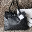 ORI 🥂 Baobao Issey Miyake Cart geometric tote bag / Miyake Cart Tote Bag รูปทรงที่สร้างขึ้นโดยบังเอิญ' เสื้อผ้าที่มีโครงสร้างและได้รับการออกแบบทางวิศวกรรมอันเป็นเอกลักษณ์ของแบรนด์ ส่งต่อไปยังเครื่องประดับที่น่าประทับใจและไร้กาลเวลาเหล่านี้ กร