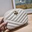 TORY BURCH KIRA CHEVRON SMALL CAMERA BAG / TORY CAMERA BAG / TORY BAG พร้อมส่ง 4 สี กระเป๋าสะพายทรงกล้อง ขนาดกะทัดรัด ไซส์สะพายคล่องตัว ดูหรู ลูกคุณหนู