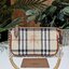 BURBERRY FRAGRANCES CLUTH BAG VIP GIFT WITH PURCHASE (GWP) คลัชพรีเมี่ยมกิ๊ฟ Limited Edition รุ่นหายาก จาก BURBERRY FRAGRANCES COUNTER หนังลาย Vintage Signature สุดคลาสสิค มาพร้อมสายโซ่คล้องมืออะไหล่ทอง เปิดปิดด้วยซิปสะดวกใช้ สามารถใส่มือถือ เงิน บัตรเครด