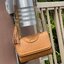 TORY BURCH Fleming Convertible Shoulder Bag ดีไซน์น่ารัก ดูแพงไม่เป็นรองใคร ใช้ได้ทั้งทั่วไปและออกงาน สาว ๆ คนไหนที่กำลังมองหากระเป๋าสะพายไหล่น่ารัก ๆ สักใบที่มีดีไซน์โดดเด่น สะดุดตาล่ะก็ไม่ควรพลาดกับ Collection นี้เลยค่ะ เพราะ Fleming นั้นเป็นรุ่นที่เรีย