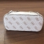 GUESS DELANEY SAFFIANO MINI CROSS BODY BAG กระเป๋าถือหรือสะพายรุ่นที่ฮิตที่สุดจาก GUESS FACTORY หนัง Saffiano ลาย GUESS สวยหรูอยู่ทรงสไตล์ PRADA ขนาดกำลังดีน้ำหนักเบา ด้านหน้าประดับโลโก้พร้อมพวงกุญแจโลโก้แบรนด์ห้อยที่หูกระเป๋า สามารถถอดเเยกใช้ได้ เปิดปิดด