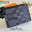 พรีเมี่ยมกิ๊ฟแท้ 100% 】พร้อมส่งที่ไทย!! ที่นี่ที่เดียว LOUIS VUITTO CLUTCH คลัช LV ขายดีตลอดกาล ไม่มีตกยุค ขนาก10” นิ้ว ใส่ของได้จุใจ หนังแท้ ด้านในมีช่องใส่บัตรได้เยอะ มาพร้อมกล่องอุปกรณ์ครบ