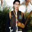 M.C.M SMALL TRACY CROSSBODY IN VISETOS สาวรออยู่!! ไอเท็ม must have เรียบหรู คงเอกลักษณ์ของคอลเลคชั่นเทรซี่ ที่ให้ความเป็นผู้ดีในตัว กระเป๋าสะพายข้างทรงกระบอก ขนาดกำลังสวย วัสดุหนังแคนวาสคุณภาพดีสลับหนังแท้ สวยงาม เปิด-ปิดด้วยตัวกดล็อค ภายในโล่ง ใส่ของได้