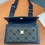 TORY BURCH 81000 MINI T MONOGRAM JACQUARD SHOULDER BAG คอลเลคชั่นฤดูใบไม้ผลิ 2021 กระเป๋าสะพายรุ่นใหม่จาก Tory Burch ดีไซน์สวยคลาสสิค แฝงไว้ด้วยความหรู ลวดลายผ้าแจ็คการ์ด T Monogram บนกระเป๋า Tory Burch นี้ เป็นการยกย่องให้กับงานควิลท์ชาวเพนซิลเวเนียดัตช์