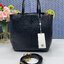 Tory Burch McGraw Leather Tote Bag / Tory Double T Tote Bag / TORY TOTE BAG พร้อมส่ง 4 สี กระเป๋าสะพายทรงโท้ท จุของได้เยอะใบนี้ตอบโจทย์ได้ดีมาก โทนสีเรียบง่าย แฝงไปด้วยความดูดี สุขุมและเป็นผู้ใหญ่