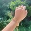 Christian Dior Bracelet สร้อยข้อมือแบรนด์หรูหรา วัสดุสแตนเลสชุบ สีทองรมควัน ไม่ลอก ไม่ดำ สวยงามตามแบบฉบับแบรนด์ ภาพถ่ายจากสินค้าจริงค่ะ