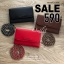 Charles & Keith Front Flap Wallet กระเป๋าสตางค์ มาพร้อมสายโซ่สลับหนัง เปิด - ปิดกระเป๋าด้วยกระดุม ด้านในมีช่องหลายช่อง แยกเก็บของได้เป็นสัดส่วน และมีช่องซิป 1 ช่องค่ะ ด้านหลังมีช่องอีก 1 ช่อง มาพร้อมสายโซ่สลับหนังยาวประมาณ 114 cm สามารถถอดได้ (ปรับไม่ได้ค