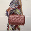 TORY BURCH FLEMING SOFT CONVERTIBLE SHOULDER BAG รุ่นหายากที่สาวๆตามหา มาพร้อมเสิร์ฟความสวยถึงบ้านไปเลยจ้า รอบนี้คัดสีสวยๆมาให้ได้ช้อปกันอย่างจุใจไปเลย กระเป๋าสะพายไหล่ หนังแท้นิ่มเต็มใบ สวยหรูดูแพง เปิด-ปิดด้วยตัวกดล็อคแน่นหนา สายสะพายในตัวปรับใช้ได้ 2 แ