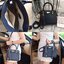 รุ่นขายดีที่สุด สีมาเพิ่มใหม่ค่ะ หนังแกะสังเคราะห์สวยมากคะ รุ่น KEEP Gasia hand bag with frink key สวย น่ารัก ขนาดตอบทุกโจทย์การใช้งาน เห็นแล้ว **เลิฟเลยค่า ตัวกระเป๋าขนาดกำลังดี สวยมาก ดูแลรักษาง่าย ประดับด้วยพู่ ฟรุ้งฟริ้งสุดๆ ทำให้กระเป๋าเก๋ ขึ้น ตกแต่