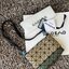 Baobao Issey Miyake Prism Kangaroo crossbody bag กระเป๋าสะพาย Crossbody รูปทรงสี่เหลี่ยมผืนผ้า ไซส์กำลังพอดี เห็นแบบนี้บอกเลยว่าใส่ของสำคัญได้แบบครบถ้วน ไม่ว่าจะเป็นโทรศัพท์ กระเป๋าตังค์ หรือพาวเวอร์แบงค์ จัดเป็นอีกหนึ่งรุ่นที่น่ารัก สายสะพายปรับได้ตามควา