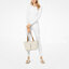 MICHAEL KORS TOTE BAG กระเป๋าสะพายไหล่ทรง Tote ใบใหญ่กำลังดีหนัง Saffiano สวยหรูอยู่ทรง ด้านหน้าประดับโลโก้สีทองสวย และมีช่องใส่2 ช่อง พร้อมอะไหล่ห้อยแบรนด์ ภายในมี 2 ช่องหลัก 1 ช่องซิปกลาง และช่องเล็ก ใส่ของจุกจิก กว้างและจุ ใส่ ipad เอกสาร A4 กระเป๋าสตา