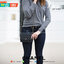 Chanel รุ่น Limited edition วัสดุหนังลายคาเวียร์ เนื้อนุ่ม อยู่ทรงคุณภาพดีตามแบบฉบับของแบรนด์ ขนาดกำลังดี น้ำหนักเบา ด้านหน้ามีโลโก้แบรนด์อะไหล่หรู มีช่องใส่บัตร ใส่ของจุกจิก เปิดปิดด้วยฝาปิดกระดุม ซับในหนัง ตัวจริงสวยมากๆถูกใจรีบจองนะคะ Premium Gift แท้ 
