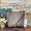 TORY BURCH McGraw Small Bucket Bag ดีไซน์ทรงตะกร้าแสนน่ารัก ดีเทลสะดุดตา รูปทรงจดจำง่าย สาว ๆ คนไหนที่เบื่อกระเป๋าถือทรงเดิม ๆ ลองมาดู Collection นี้กันดีกว่าค่ะ