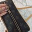LV Cite Monogram Canvas Handbags หลงรักน้องเข้าแล้วค่า กับกระเป๋าสะพายวินเทจรุ่นยอดนิยม ทรงสะดวกใช้ ดีไซน์สุดคลาสสิค ใช้ได้ทุกวัน ใบจริงสวยน่าใช้มากๆ จัดให้ครบเซ็ท ล็อทนี้ราคาดีมาก สวยเกินราคา ตรงปก พร้อมเสิร์ฟความสวยให้ถึงบ้านไปเลยจ้า