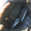 ถามกันเข้ามาเยอะ คะ สำหรับ กระเป๋าทรง shoulder bag ใบใหญ่ หนังนิ่มสวยๆ สี ดำสุด classic รุ่นนี้จาก แบรนด์ ดัง Berke คะ สวยคุ้มเกินราคา 👍 ตัวกระเป๋า ใบใหญ่ หนังนิ่ม แต่น้ำหนักเบาจุของคุ้มคะ ทนทาน ดีไซด์พู่ที่หางซิป ใบนี้ เหมาะกับทุกโอกาส ภายในบุด้ว