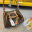 LV Speedy Soft 30 Crafty Bag กระเป๋าทรงหมอน รุ่นท็อปฮิตใบใหญ่จุของได้เยอะ มี 2 แบบให้เลือก รุ่นป้ายแท็ก PRS และ I Love LV ดีไซน์ใหม่ต้อนรับฤดูกาลท่องเที่ยว โดดเด่นด้วยการตกแต่งลายพิมพ์ซิกเนเจอร์ และป้ายแท็กหนังสุดเก๋