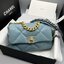 CHANEL 19 HANDBAG กระเป๋าสะพายดีไซส์คลาสสิคหนังแท้นิ่มเงาสวย เกรดออริ ท็อป สลับแท้ 1:1 เกรดดีสุด ผ่านทุก ตม ใช้งานต่างประเทศได้