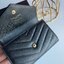 VIP 】YSL SAINT LAURENT SHORT WALLET งานหนังแท้ สวยงามมากมายที่สุดเกินบรรยายเลยค่าาา ได้ไปไม่ผิดหวังแน่นอน เป็นอีกรุ่นหนึ่งที่ห้ามพลาดเลยตอนนี้ กำลังฮิตกันเลยค่าา สาวๆ Must Have!!!! Full Box Set นะค๊าาา