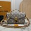 LV Pochette Métis East West กระเป๋าสะพายมัลติฟังก์ชั่น สีใหม่ลิมิเต็ดสวยละมุน วางลายตรงเป๊ะ สวยมากแนะนำเลยค่ะ ดีไซน์กะทัดรัด สะดวกพกพา สะพายไปเที่ยว ไปทำงาน ไปเดทก็ได้หมด ตอบโจทย์คนชอบความหลากหลายจริงๆ