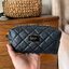 ด่วนมีจำกัด!! ใบน่ารักปุ้กปิ้ก กระเป๋าสะพายครอสบอดี้ CHANEL COSMETIC BAG ทรงสวย ด้านหน้ามีแผ่นโลโก้แบรนด์ สวยหรู เปิดปิดด้วยซิปมียาว ด้านในบุผ้าปั้มแบรนด์สีชมพูเข้ม