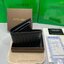 ORI หนังแท้ | Bottega Veneta® Men's Intrecciato Piccolo Bi-Fold Wallet / Bottega Wallet กระเป๋าสตางค์ใบสั้น กระเป๋าสตางค์สานผู้ชาย