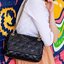 TORY BURCH FLEMING SOFT CONVERTIBLE SHOULDER BAG รุ่นหายากที่สาวๆตามหา มาพร้อมเสิร์ฟความสวยถึงบ้านไปเลยจ้า รอบนี้คัดสีสวยๆมาให้ได้ช้อปกันอย่างจุใจไปเลย กระเป๋าสะพายไหล่ หนังแท้นิ่มเต็มใบ สวยหรูดูแพง เปิด-ปิดด้วยตัวกดล็อคแน่นหนา สายสะพายในตัวปรับใช้ได้ 2 แ