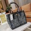 ของแท้ 💯% TORY BURCH FACTORY MONOGRAM JACQUARD TOTE BAG กระเป๋าถือหรือสะพายรุ่นล่าสุดดีไซน์ยอดนิยมจาก TORY BURCH FACTORY OUTLET