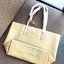COACH TOWN TOTE SIGNATURE BAG((76636)) พร้อมส่งอีกครั้ง! กระเป๋าใบใหญ่หนังแท้ สวยงามค่ะ ป้ายอะไหล่แบรนด์แบบโลหะสีทองสวยหรูมากๆ เปิดปิดกระเป๋าแบบกระดุมแม่เหล็ก ใช้งานง่าย ภายในกว้างมากๆค่ะบอกเลย สาวๆที่สัมภาระเยอะหายห่วงค่ะ พร้อมช่องกระเป๋าซิปให้ใส่มือถือห