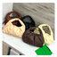 Bottega Veneta The Shoulder Pouch Bag กระเป๋าสะพายรุ่นยอดฮิต หนังเรียบสวยผิวสัมผัสนุ่มมาก ดีไซน์เฉพาะตัว ใบจริงสวยคมทุกสี