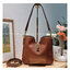 CELINE small camille soft bag มาแรงมาก! กับกระเป๋าที่ตัวแม่ใช้กันเยอะสุดๆ แม่ชมเอย อินฟลูดังๆมีใช้กันครบ ด้วยรูปทรงยอดนิยม