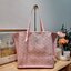 M.C.M MEDIUM HIMMEL SHOPPER IN LAURETOS กระเป๋าทรงโท้ทช้อปปิ้ง เรียบหรู คอลใหม่ พร้อมสีใหม่ ดีไซน์ละมุน น่าใช้มากๆ ก พิเศษสุดกับพวงหนังพร้อมห่วงกุญแจทึ่สามารถห้อยพวงกุญแจน่ารักๆได้